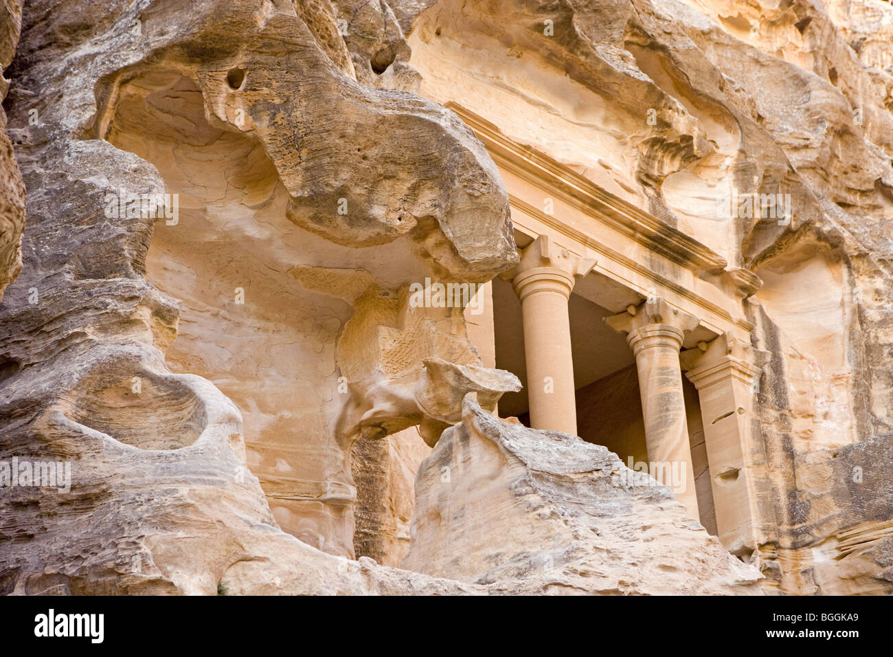 Petra jordan landscape hi-res stock photography and images - Alamy