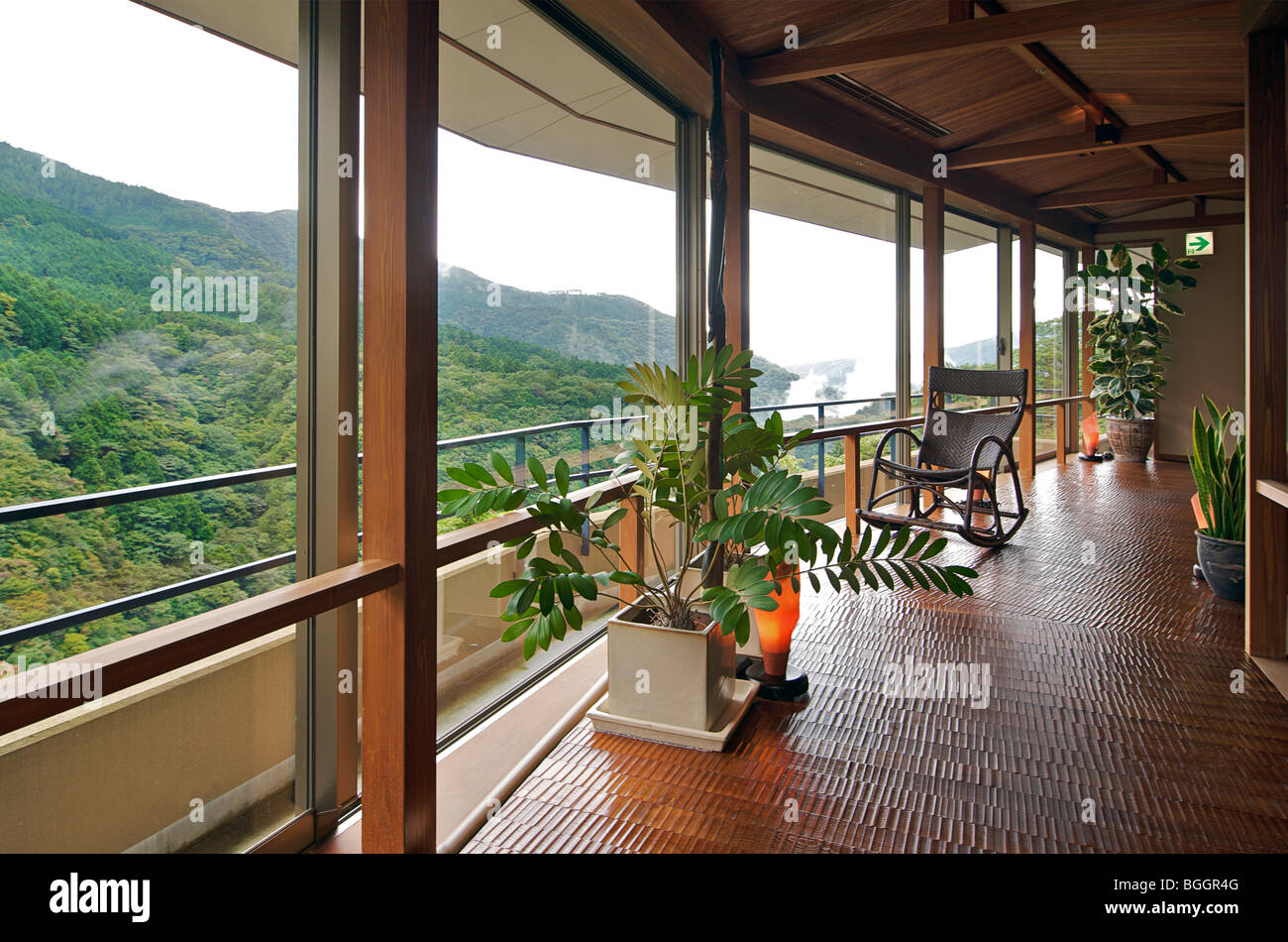 Hakone Ginyu. Traditional Japanese ryokan and spa. Hakone, Japan. Balcony Stock Photo