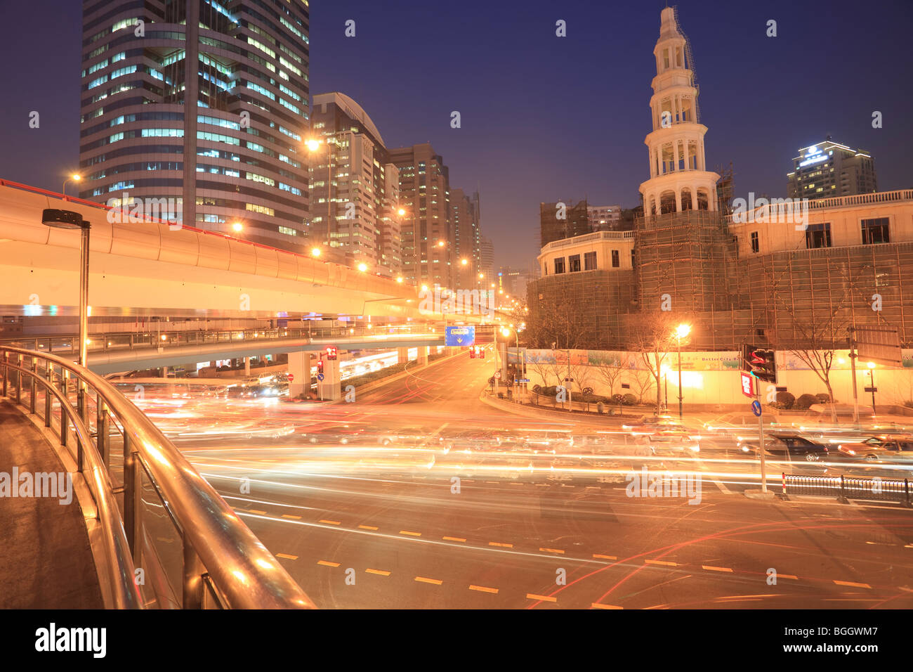 Urban trails hi-res stock photography and images - Alamy
