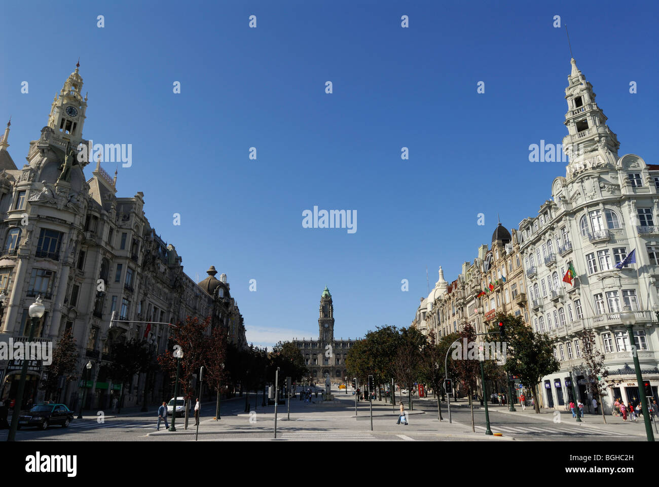 Porto. Portugal. Avenida dos Aliados Stock Photo Alamy