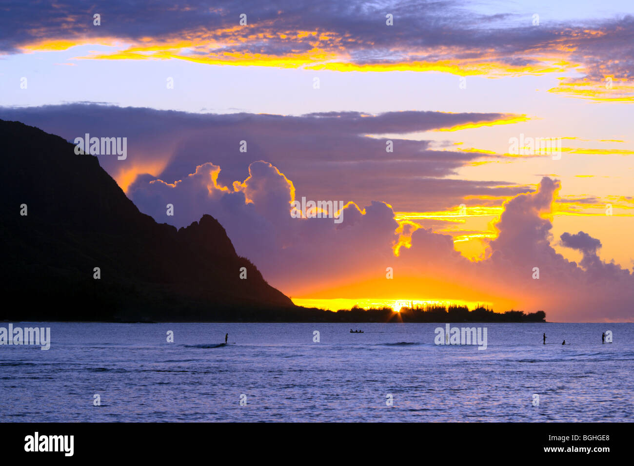 Stand up paddleboarding Hanalei Bay Kauai HI Stock Photo Alamy