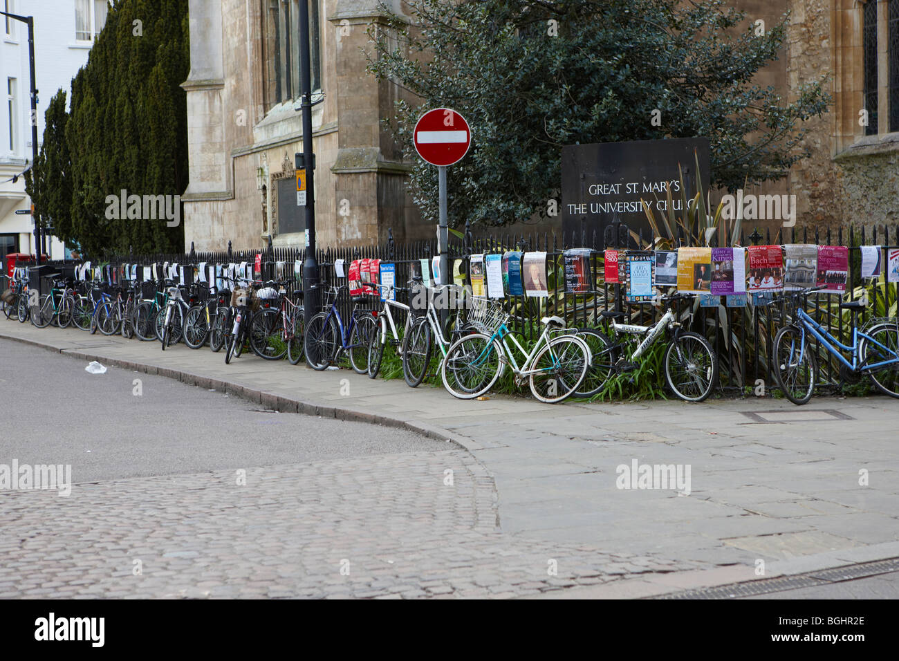 Bicycles Parked up at Cambridge University Stock Photo