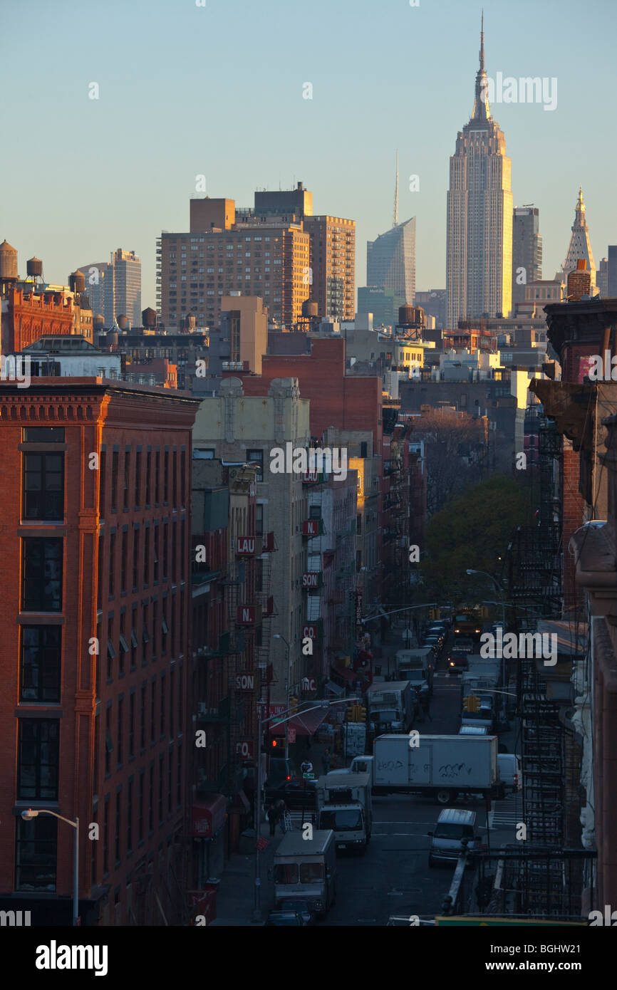 Rooftops and Empire State Building in New York City Stock Photo Alamy