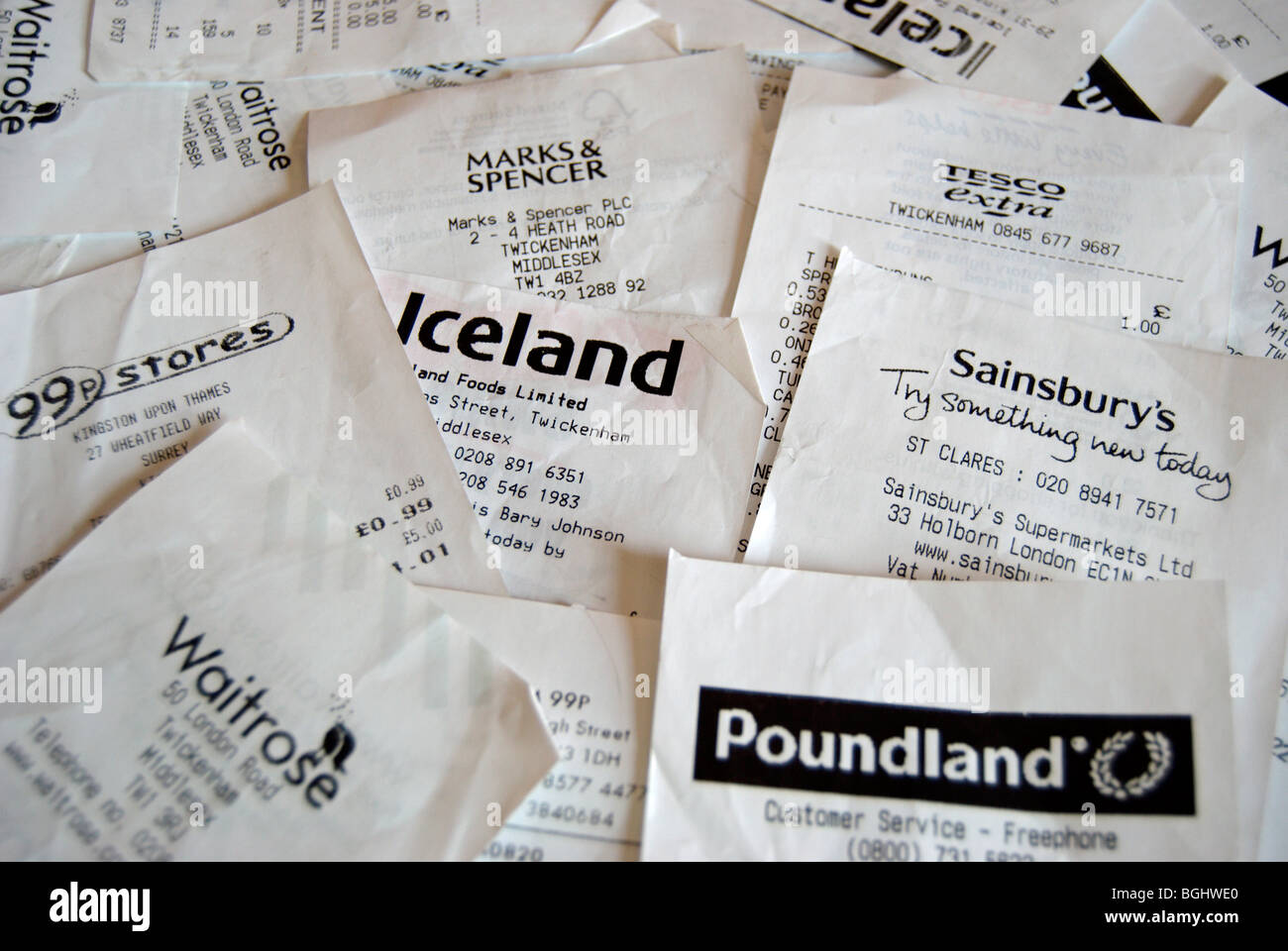 scattered till receipts from british supermarkets Stock Photo
