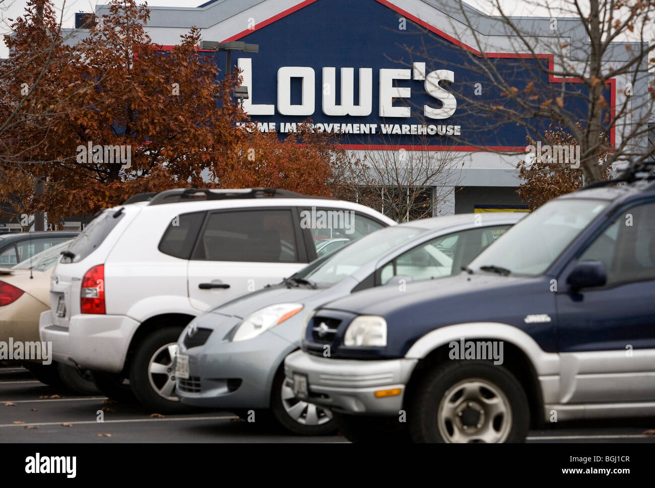 Page 2 Lowes Home Improvement High Resolution Stock Photography And Images Alamy