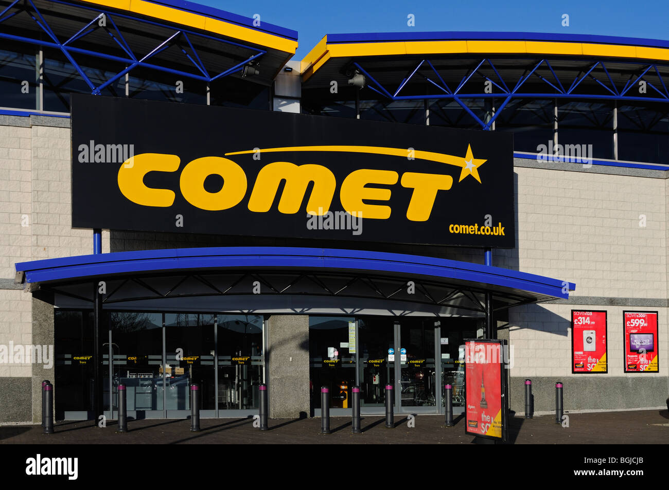 the entrance to a comet store Stock Photo