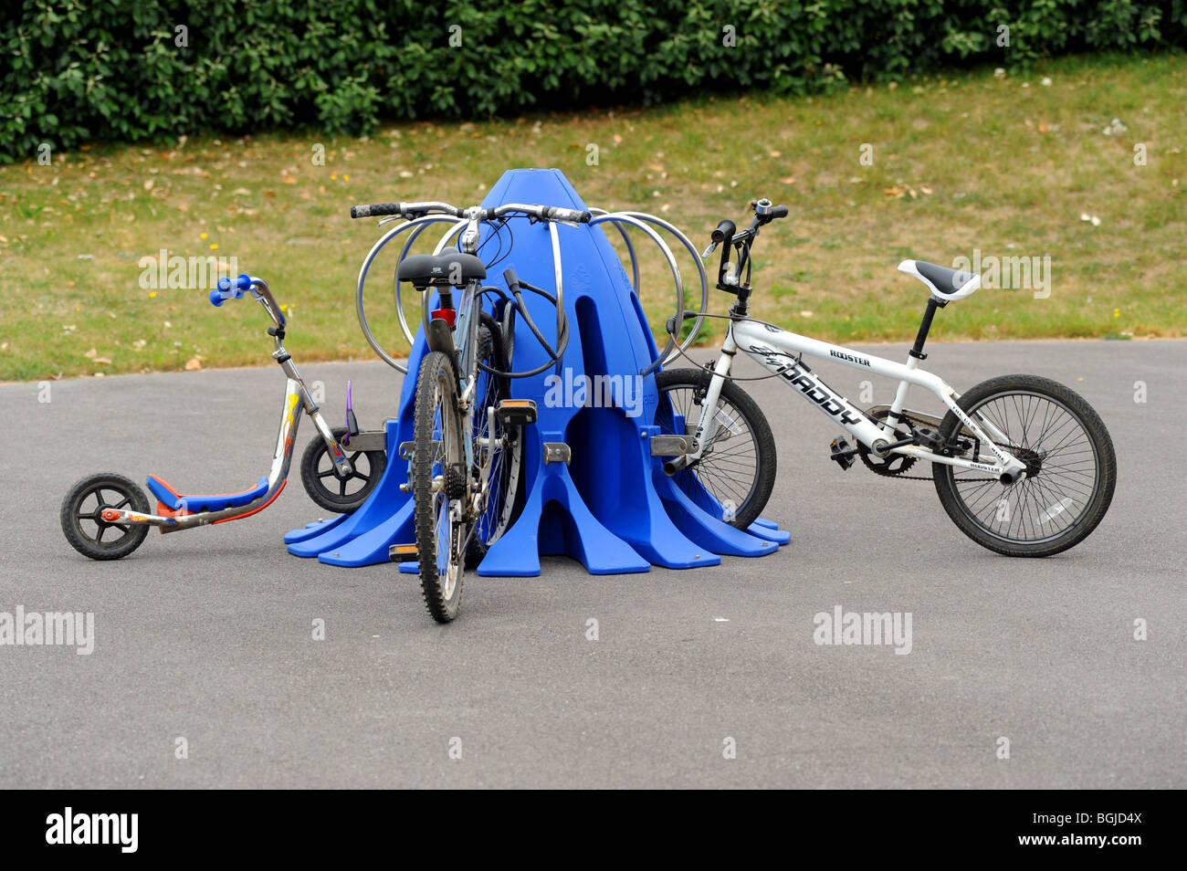 cheap retro bikes