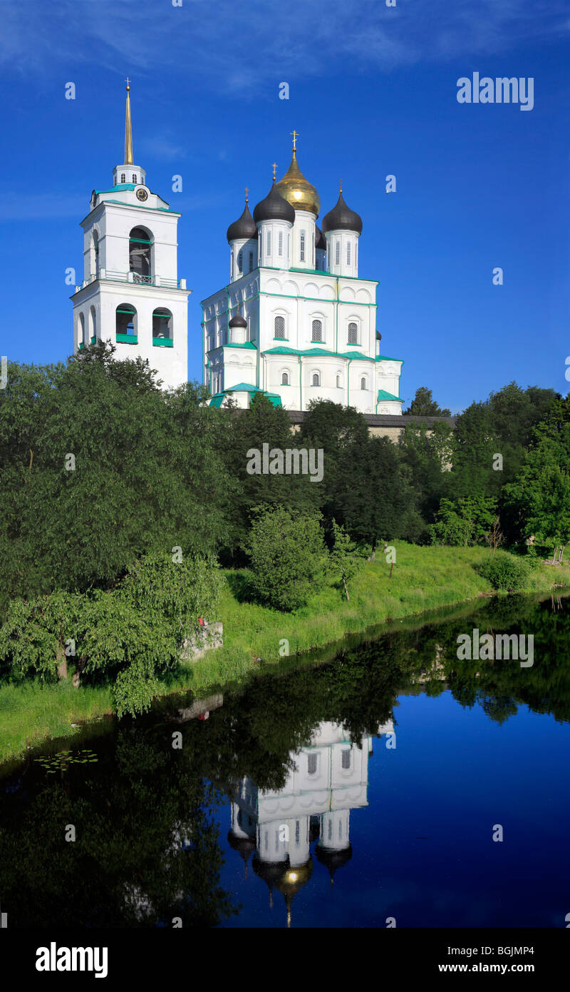 Church architecture, St. Trinity cathedral (1699), Pskov, Russia Stock Photo