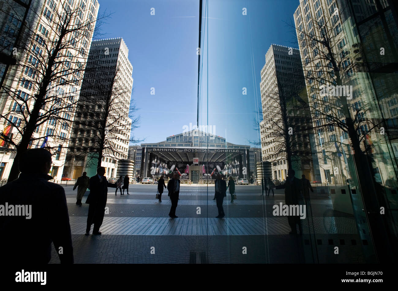 Berlin 09 Potsdamer Platz 19 Ddr Germany Unified Positive Forward Stock Photo Alamy