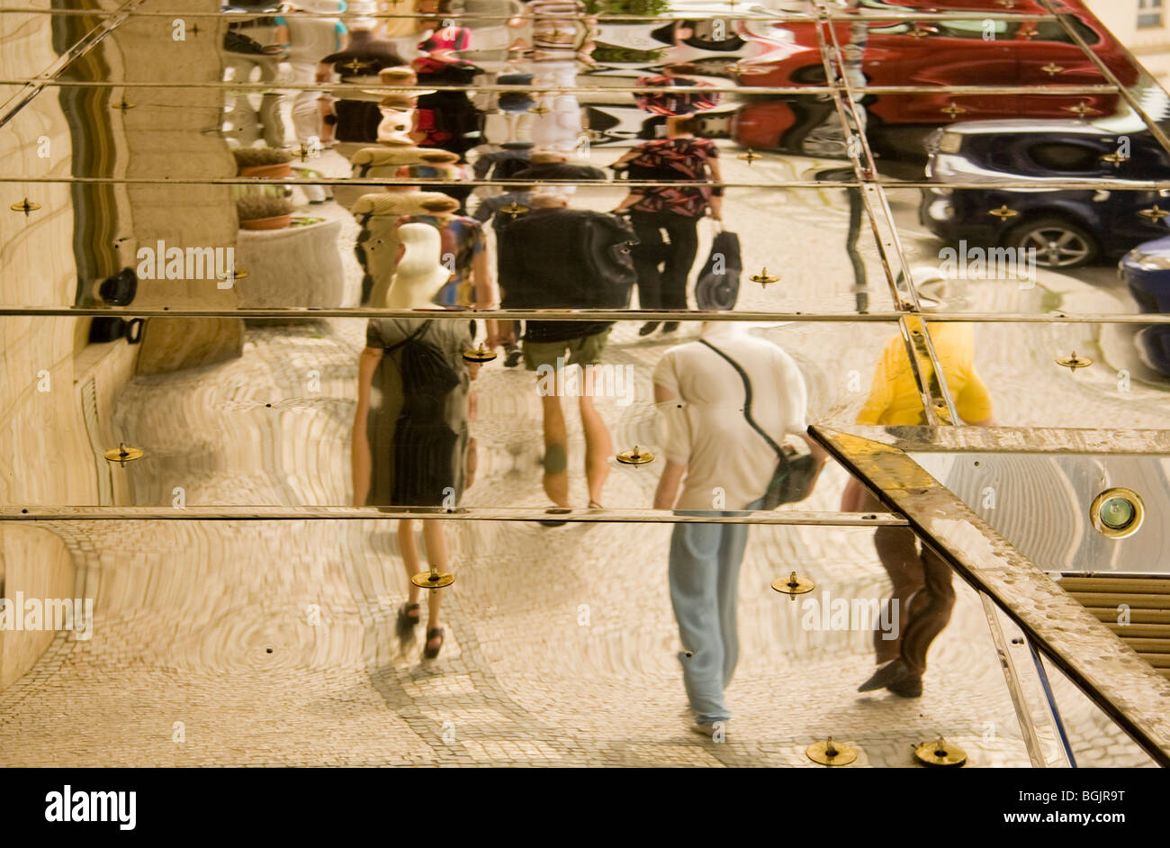 distorted mirror