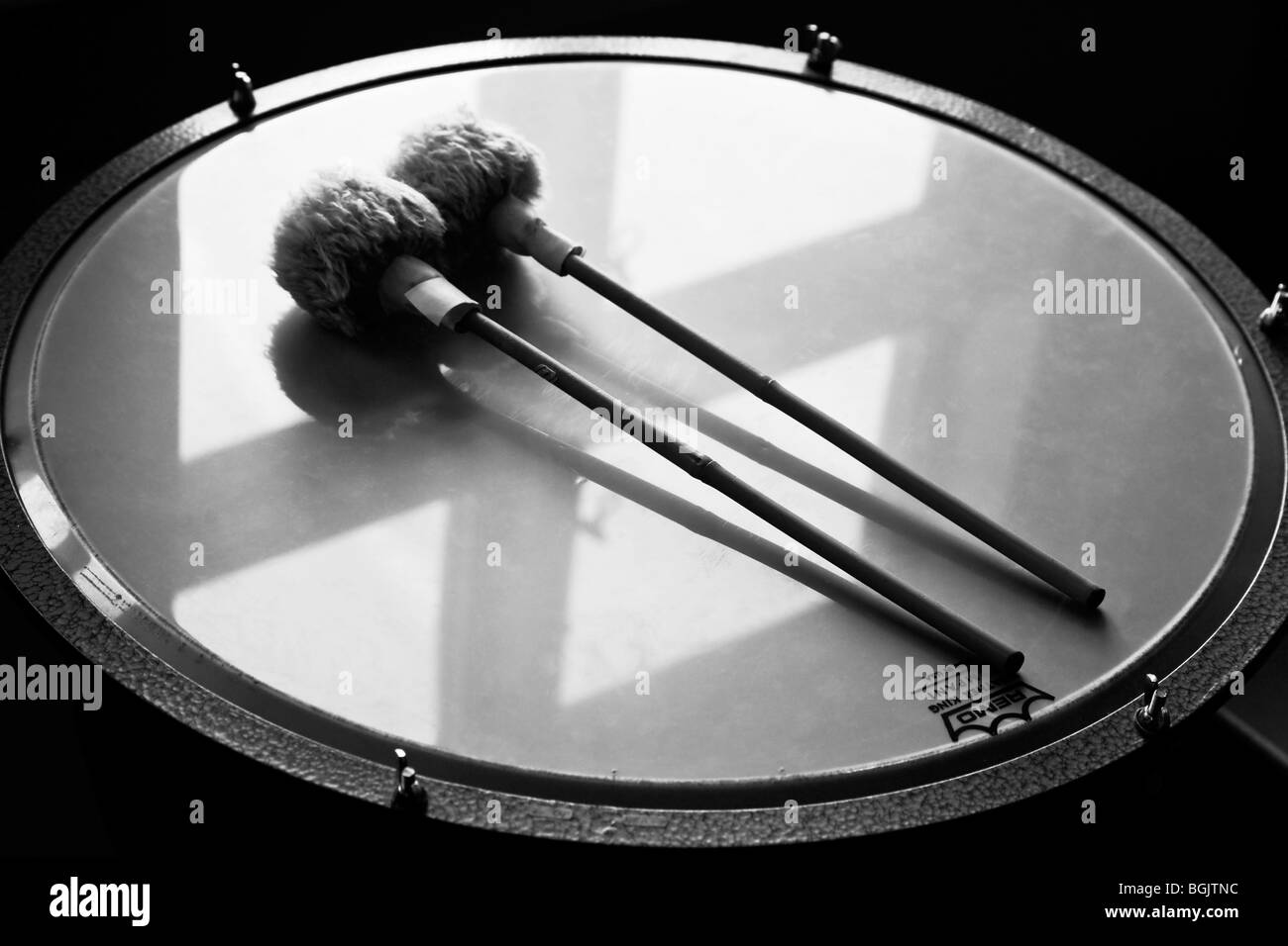 Drumsticks and drum hires stock photography and images Alamy