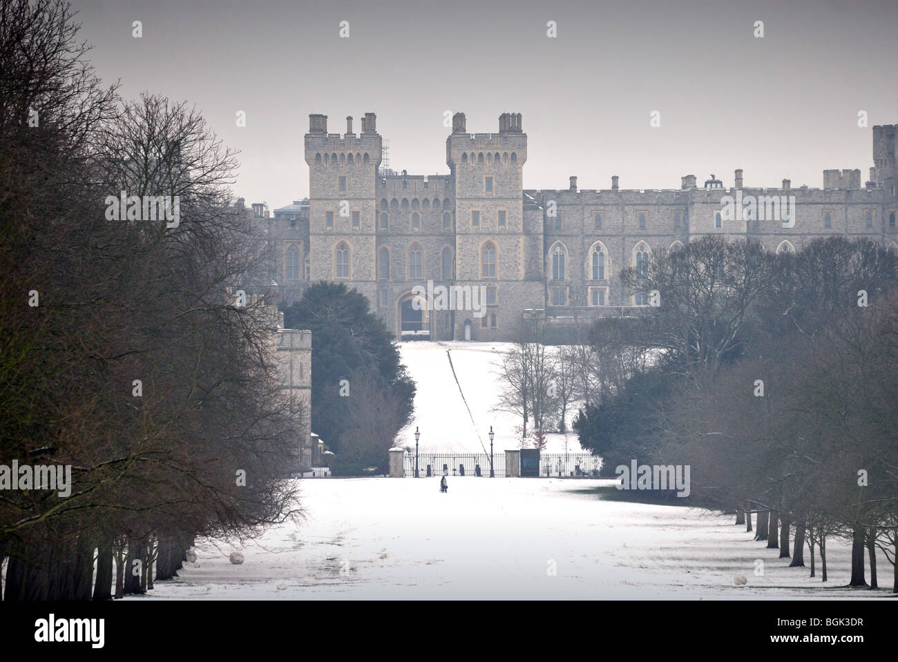 Windsor Castle in winter snow Stock Photo Alamy