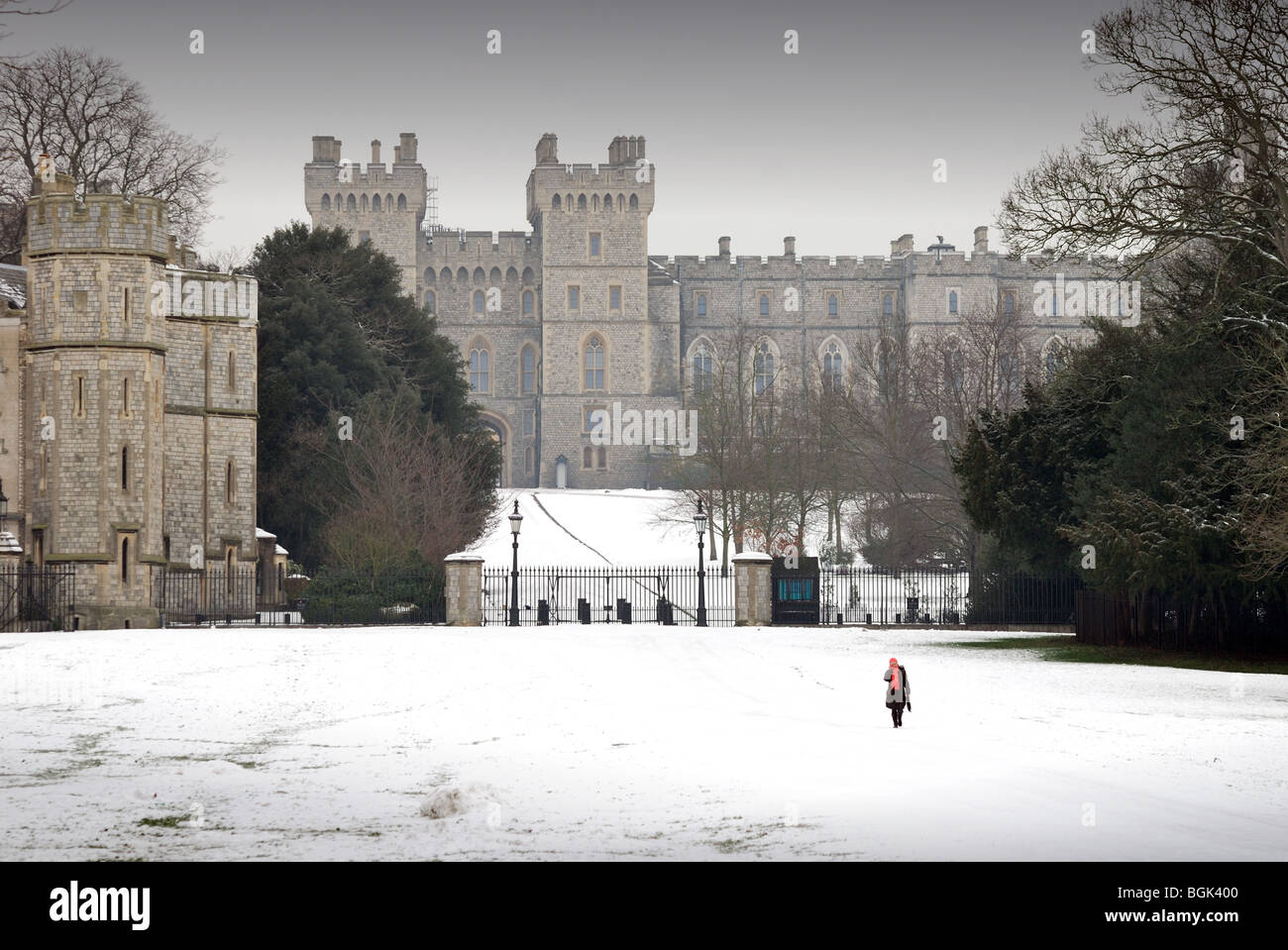 Windsor Castle in winter snow Stock Photo Alamy