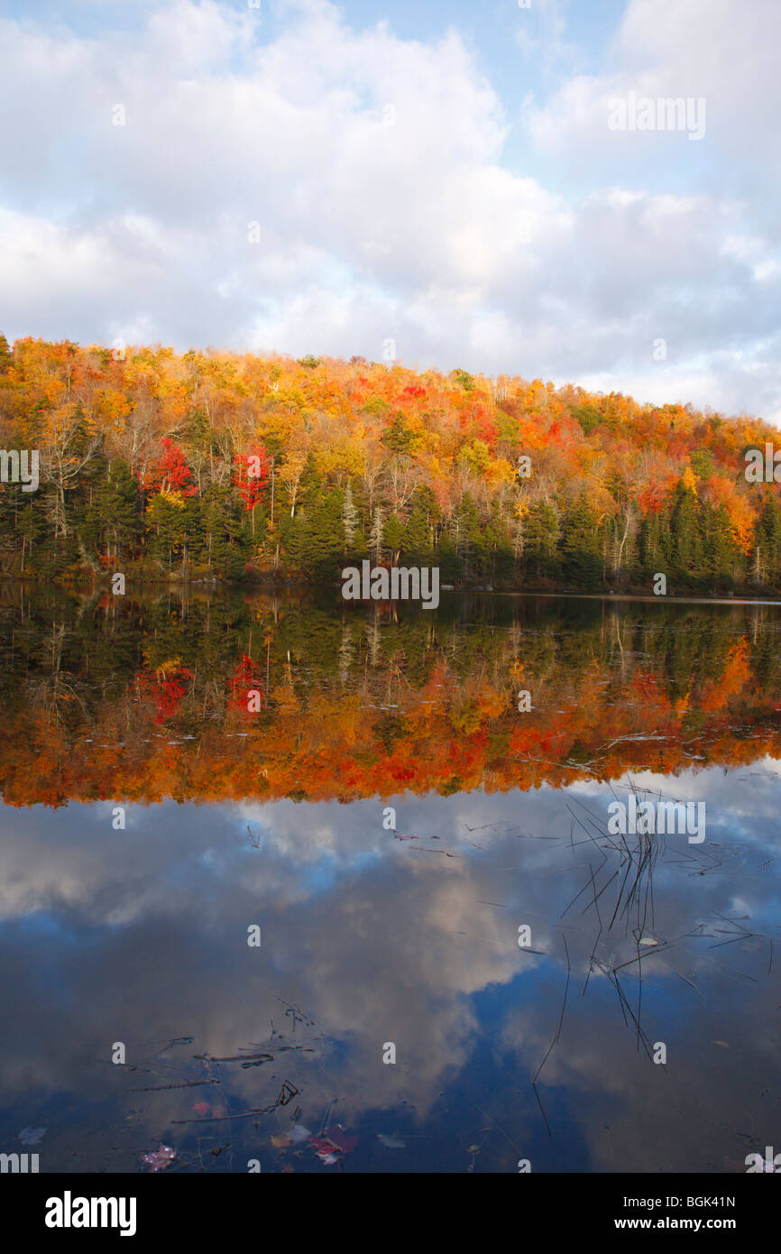 Sandwich Notch Kiah Pond during the autumn months in Sandwich, New Hampshire USA Stock Photo