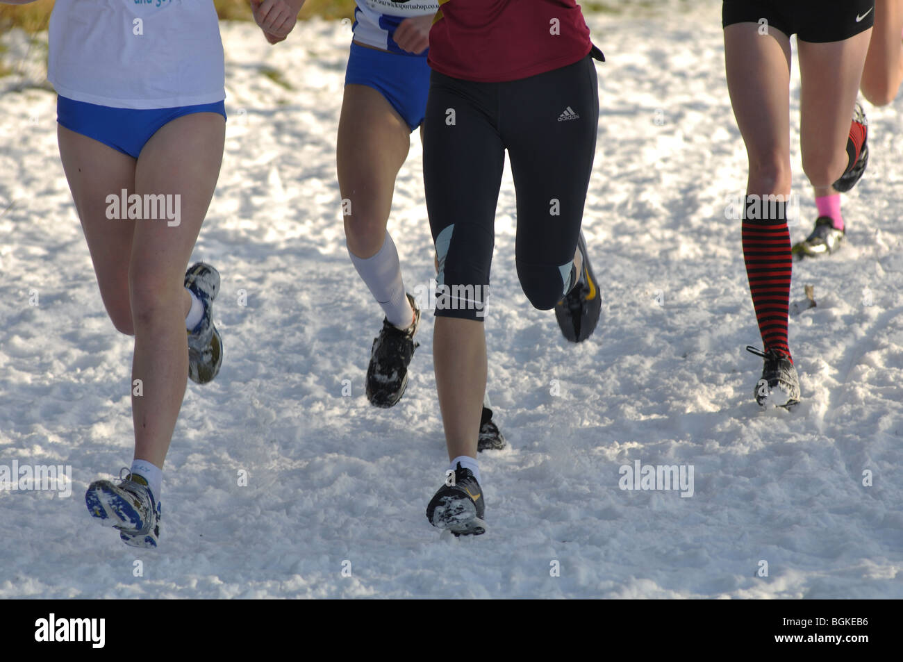 girls cross country running shoes