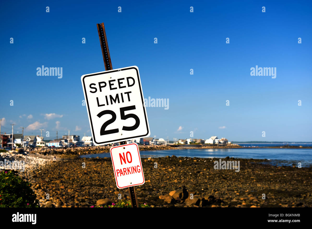 Beach traffic signs hires stock photography and images Alamy