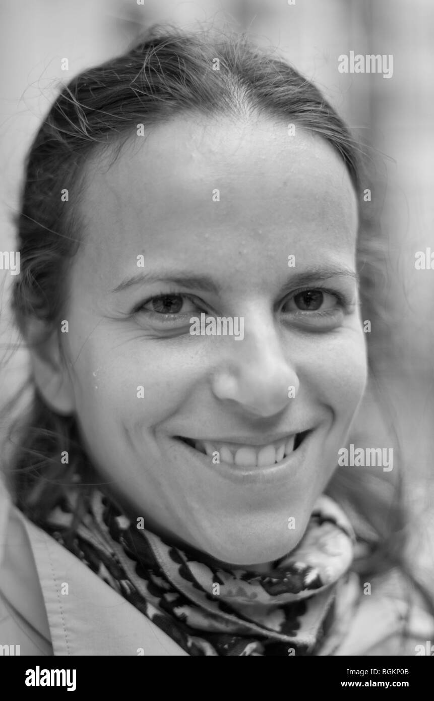 Faces of London- American woman in her early thirties photographed in St James's London UK Stock Photo