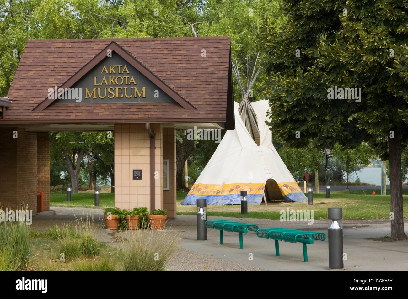 Akta Lakota Museum and Cultural Center honors the Sioux tribe which