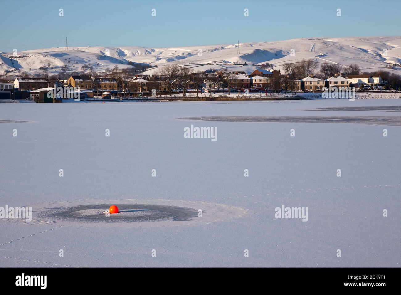 Hollingworth Lake during a winter freeze, Littleborough, Rochdale, Greater Manchester, UK Stock Photo