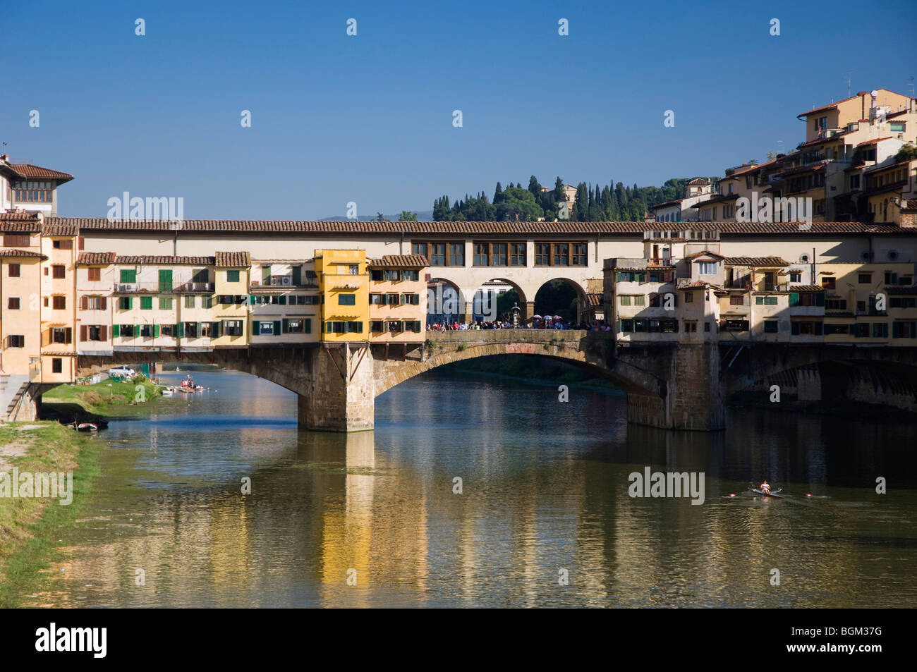 Tuscany bridge bridges river arno hi-res stock photography and images ...