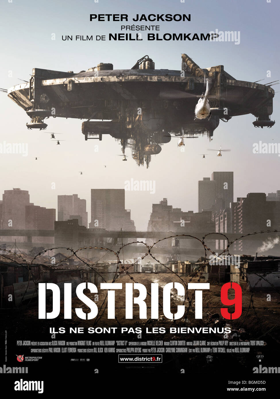 District 9 Year 2009 Director Neill Blomkamp Movie poster (FR Stock