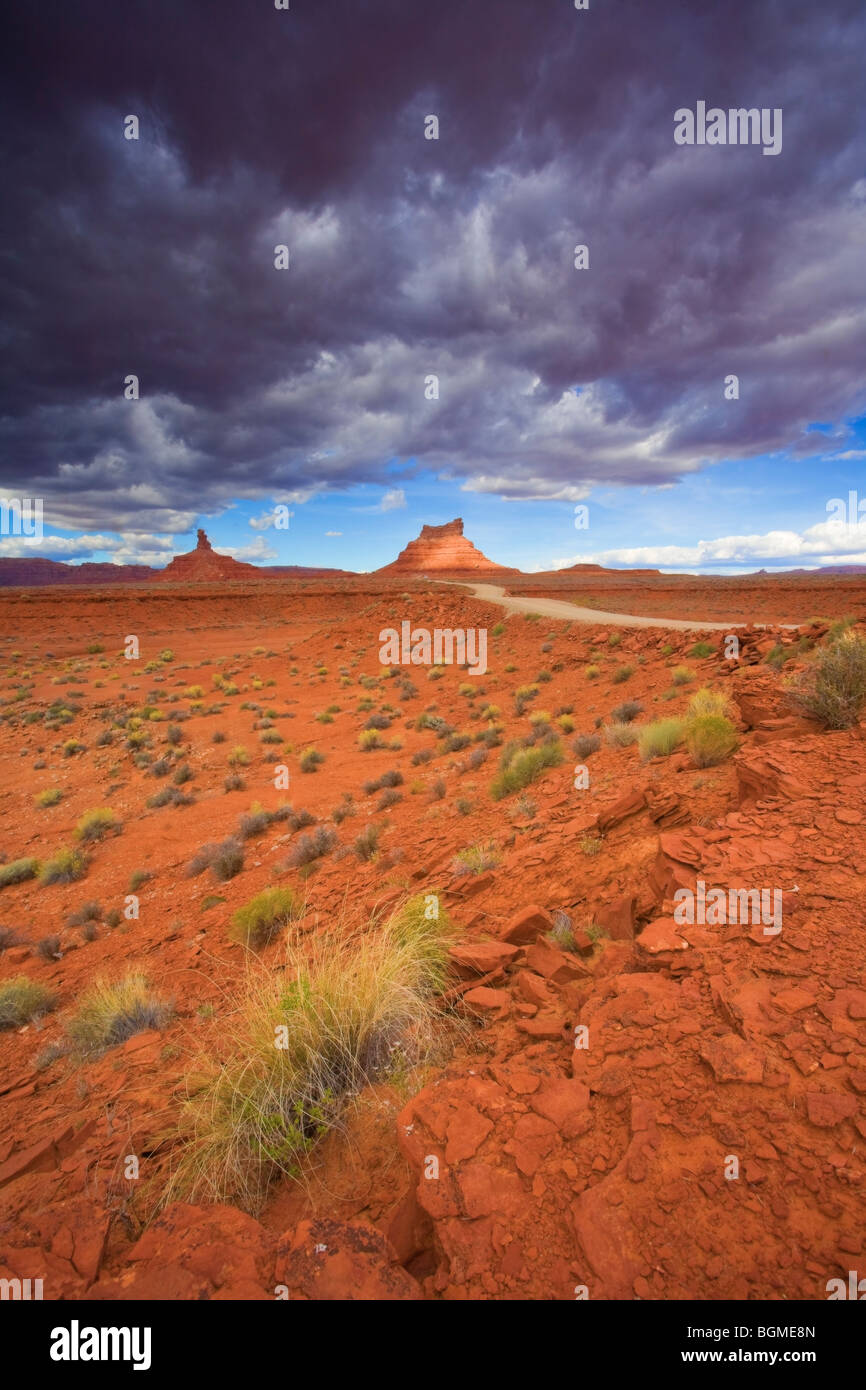 Brooding Blue Valley Dark brooding clouds above hi-res stock photography and images - Alamy