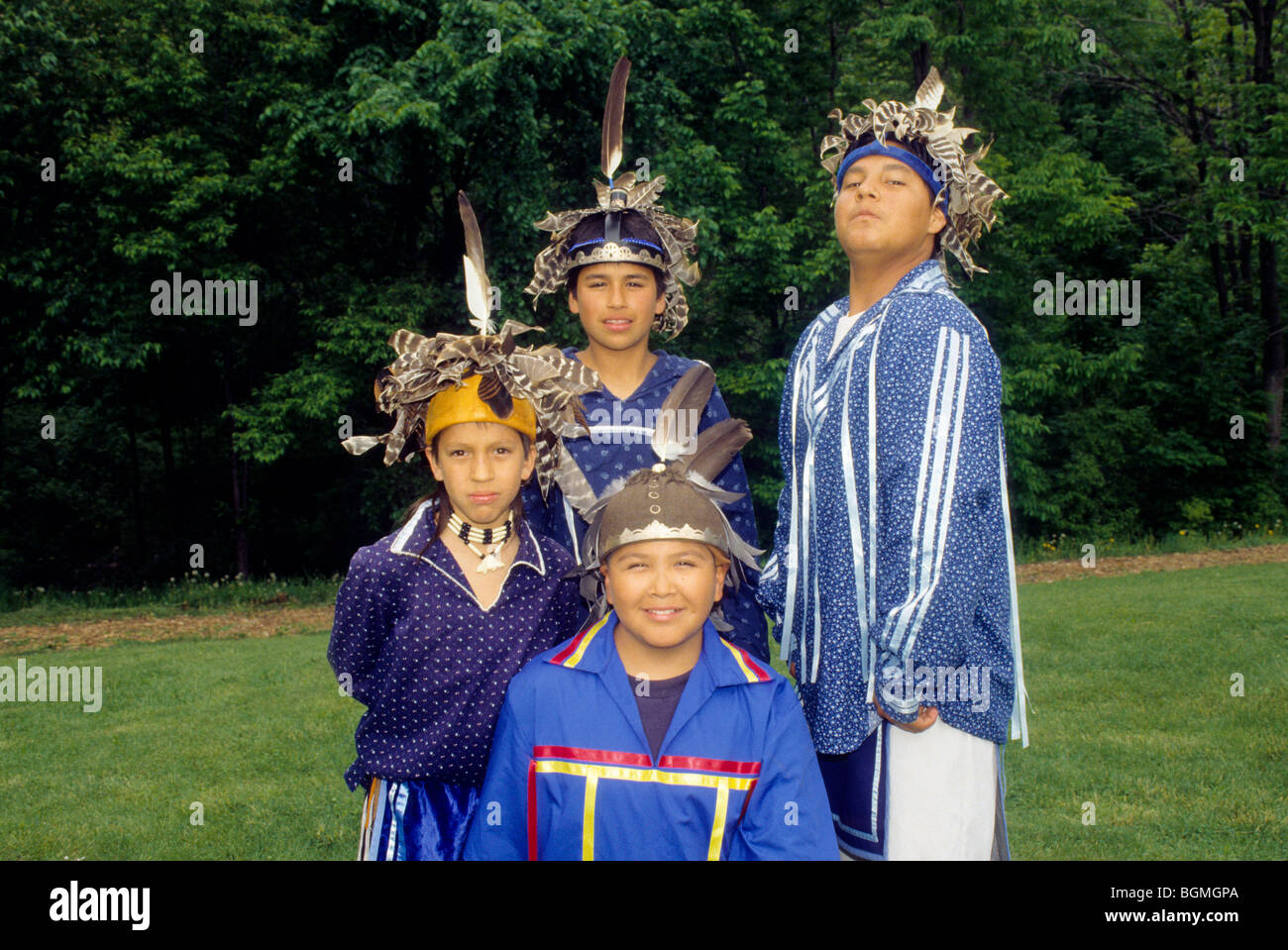 Iroquois traditional cheap clothing