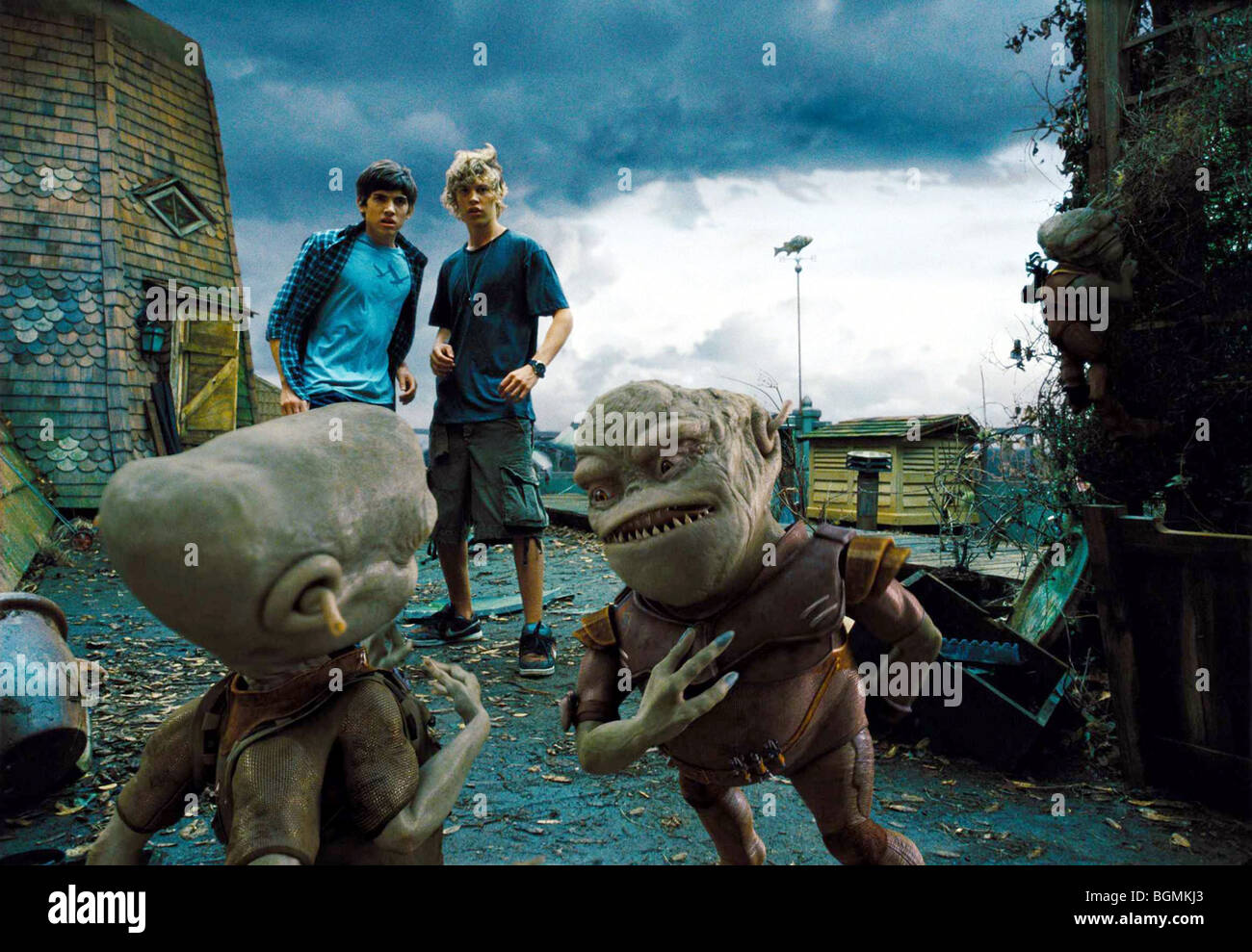 Aliens in the Attic Year 2009 Director John Schultz Carter Jenkins