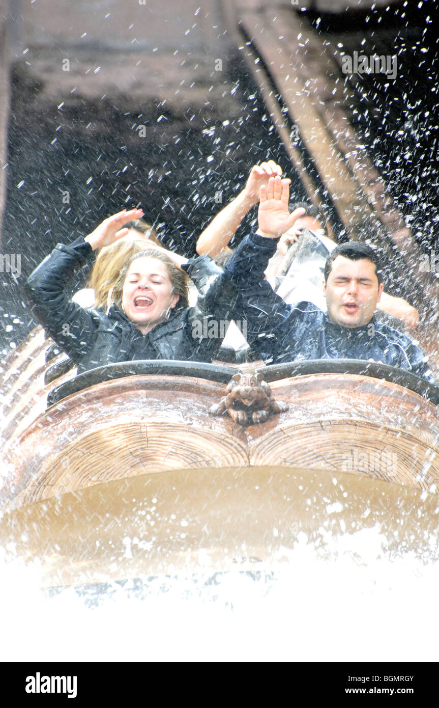 Walt disney world orlando water ride hi-res stock photography and ...