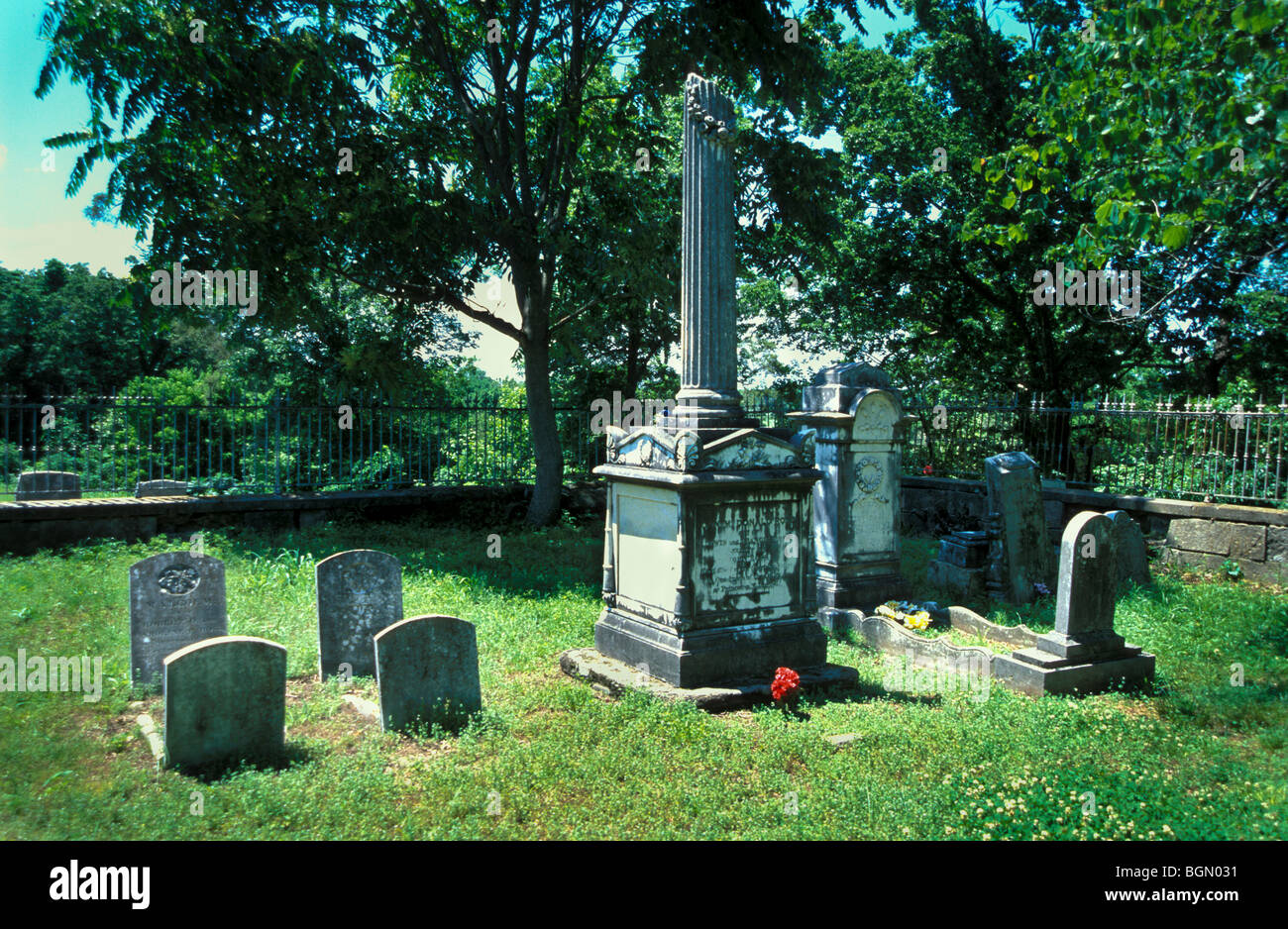 Grave site and marker of Cherokee chief John Ross, Tahlequah Oklahoma