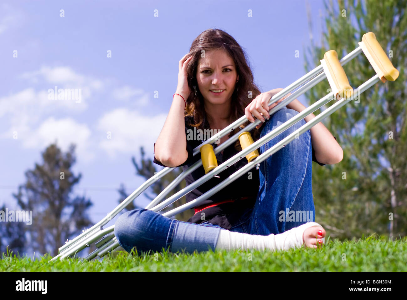 Pretty Woman With Cast Foot And Crutches Stock Photo Alamy Pretty Woman With Cast Foot And Crutches Stock Photo Alamy