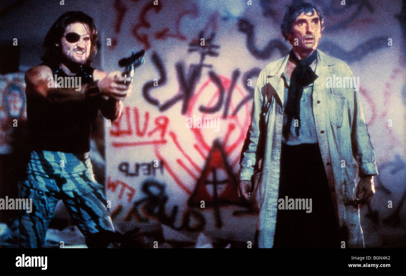 Escape from New York Year : 1981 Director : John Carpenter Kurt Russell, Harry Dean Stanton Stock Photo
