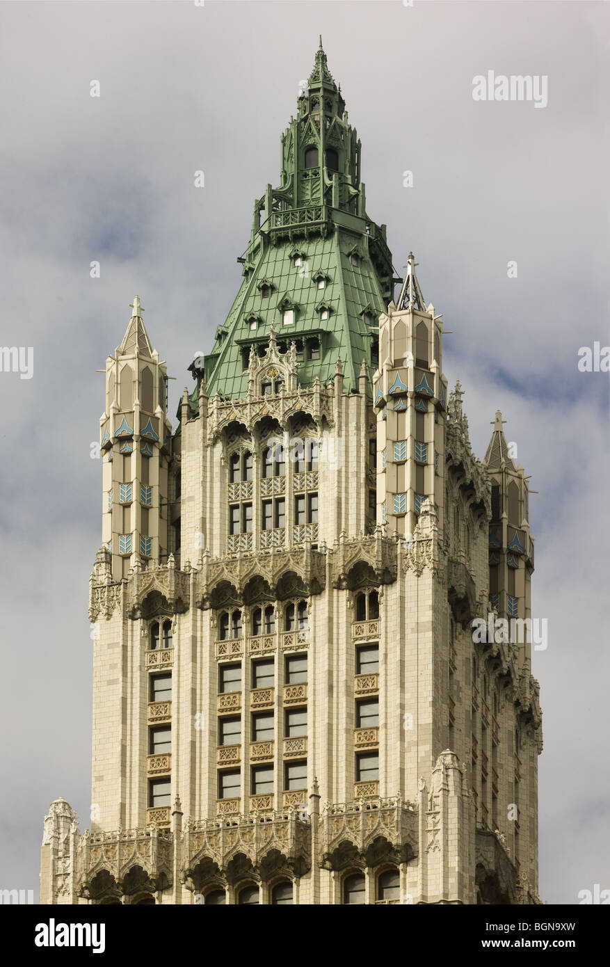 Woolworth Building, New York, completed in 1913, Gothic skyscraper designed by Cass Gilbert, for F.W. Woolworth Tower detail Stock Photo