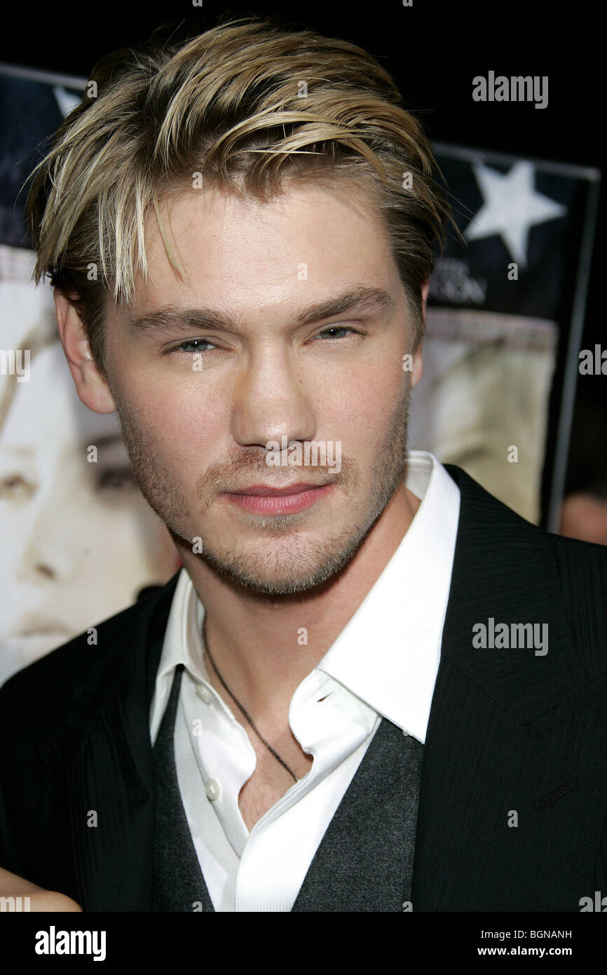 Chad michael murray home brave hi-res stock photography and images - Alamy
