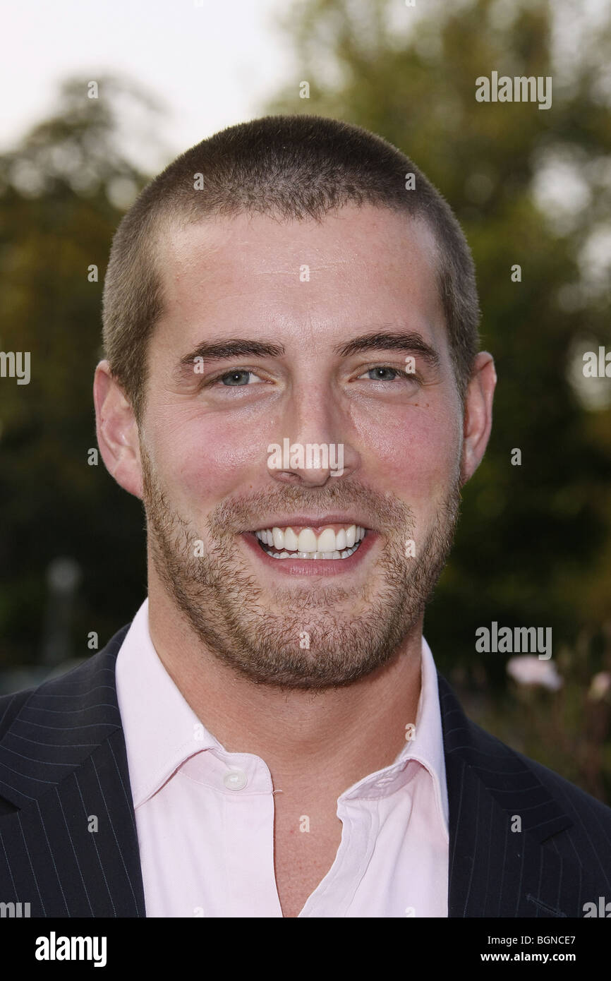 Matt grant the bachelor hires stock photography and images Alamy
