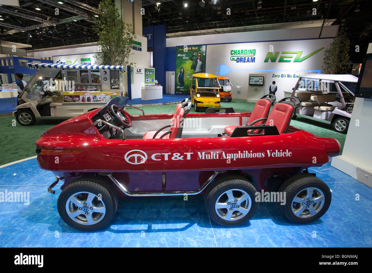 Amphibious car hires stock photography and images Alamy