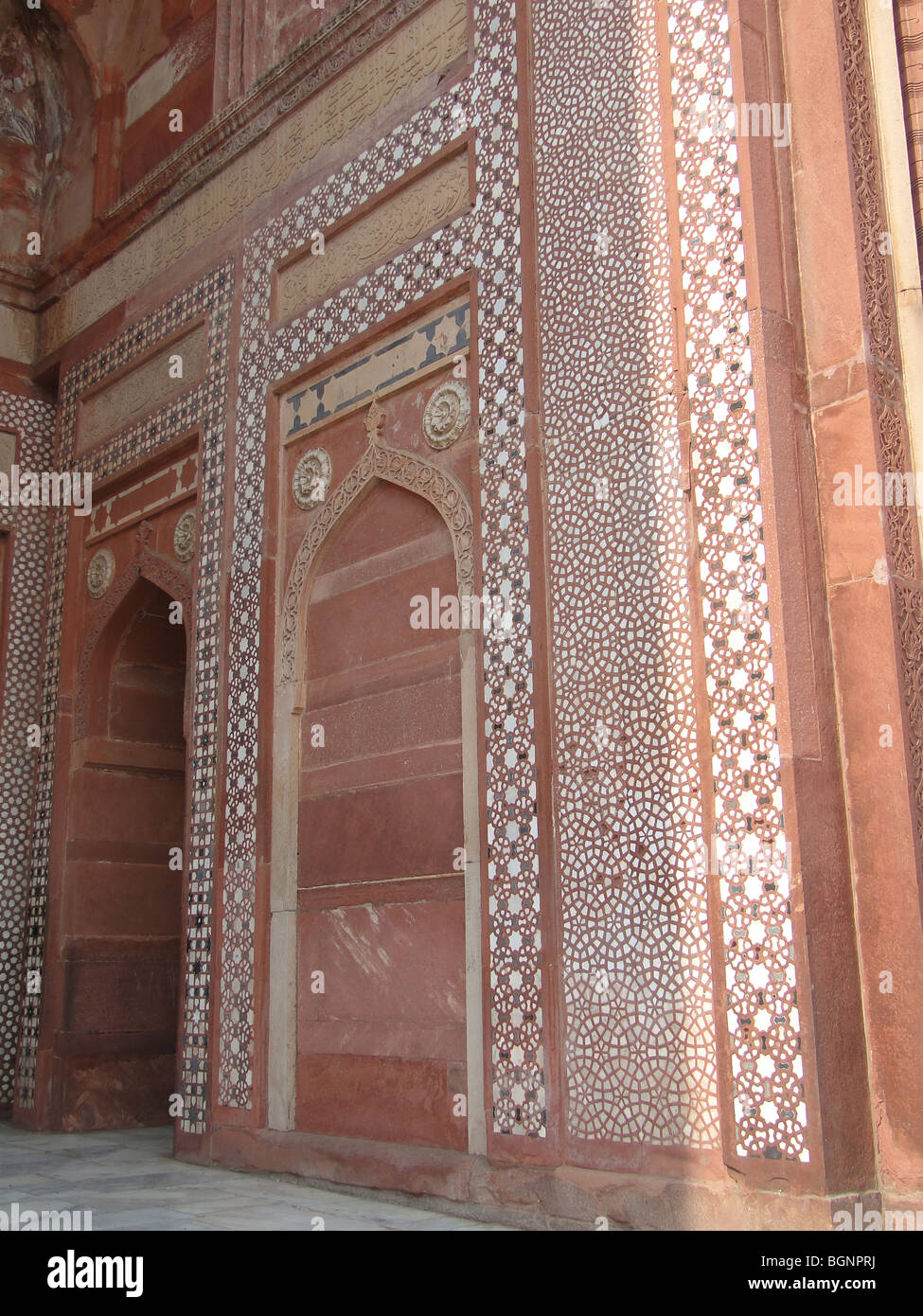 Mosque interior with intricate geometric designs, Fatepur Sikri, India Stock Photo