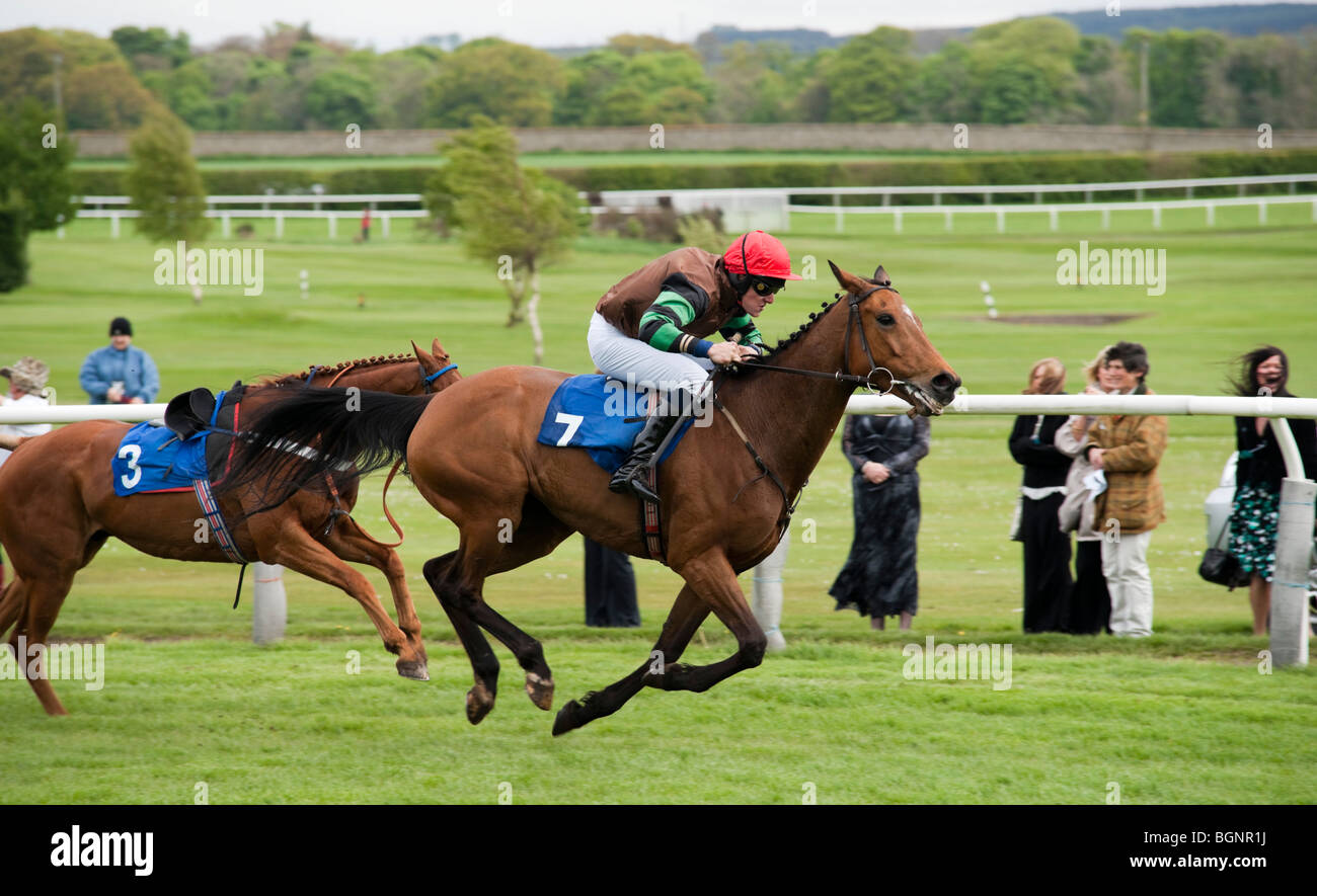Kelso races hires stock photography and images Alamy