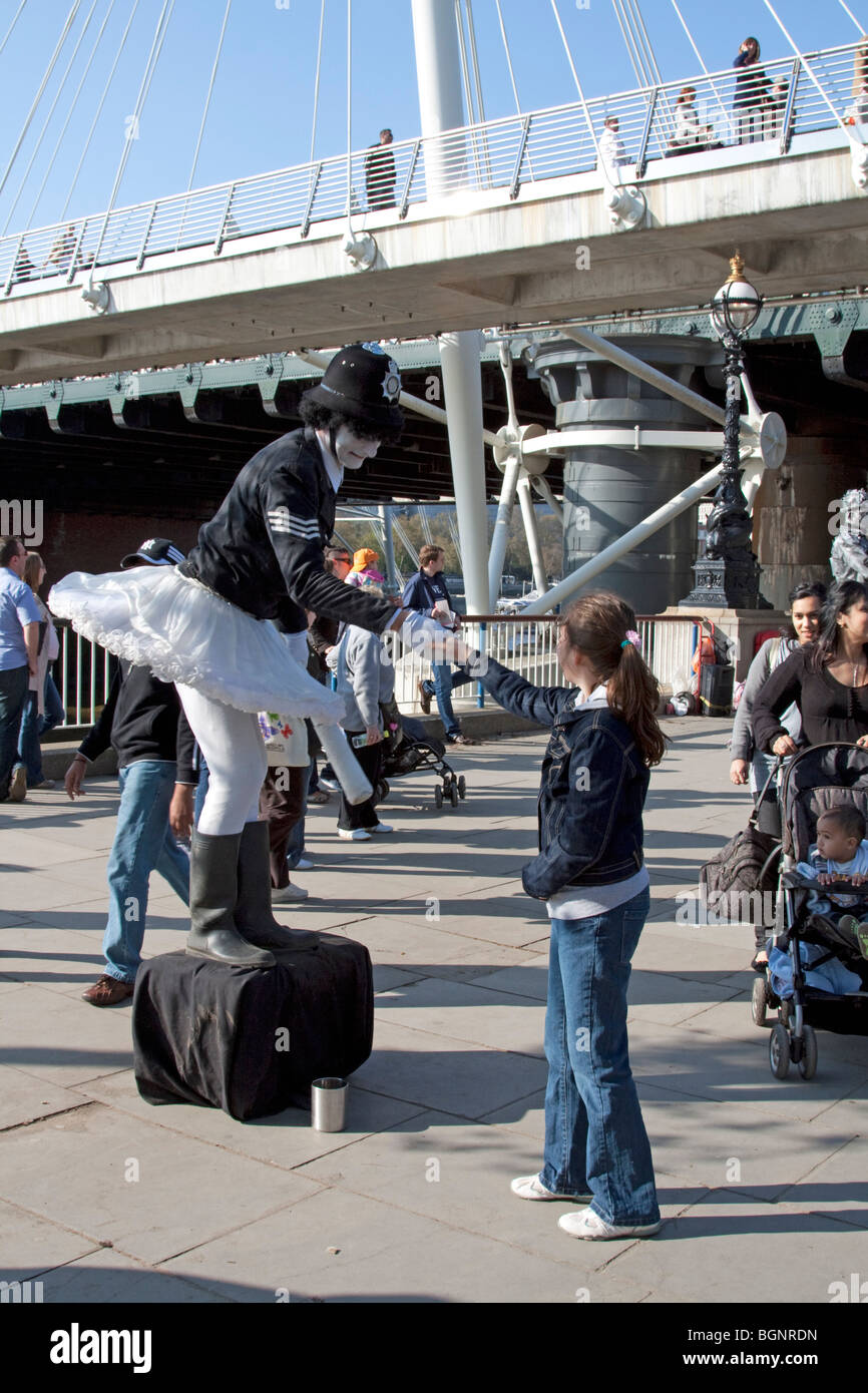 Mime Artist South Bank London UK Stock Photo