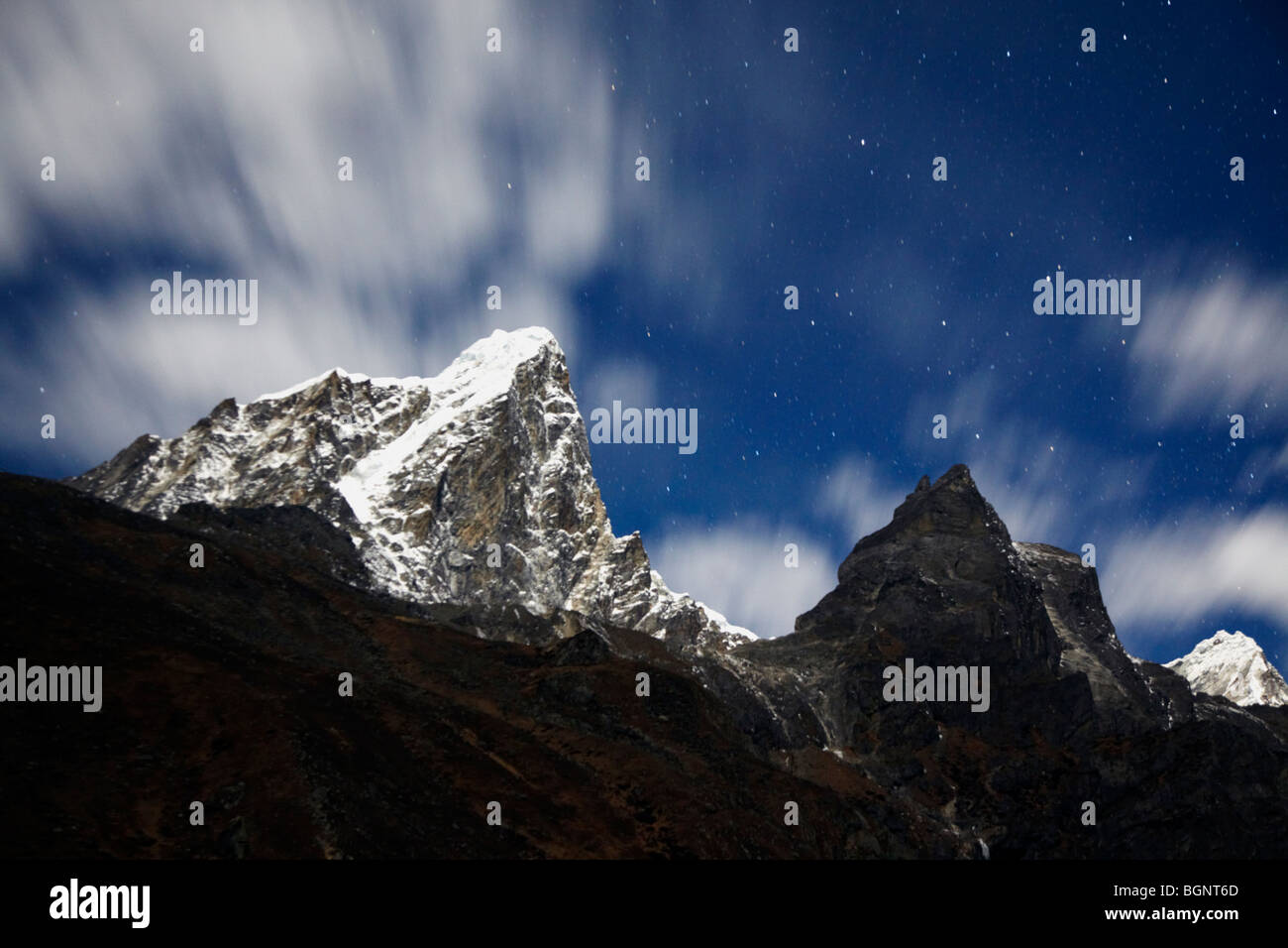 Himalayas night sky hi-res stock photography and images - Alamy