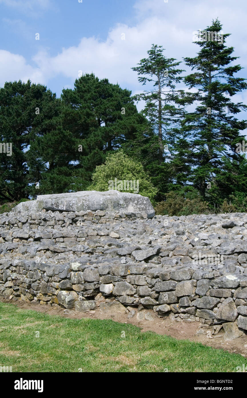 The tumulus / burial mound of Er-Grah, Locmariaquer, Morbihan, Lorient, Brittany, France Stock Photo