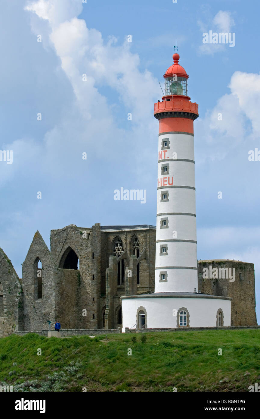 The Pointe Saint-Mathieu with its lighthouse and abbey ruins, Finistère ...