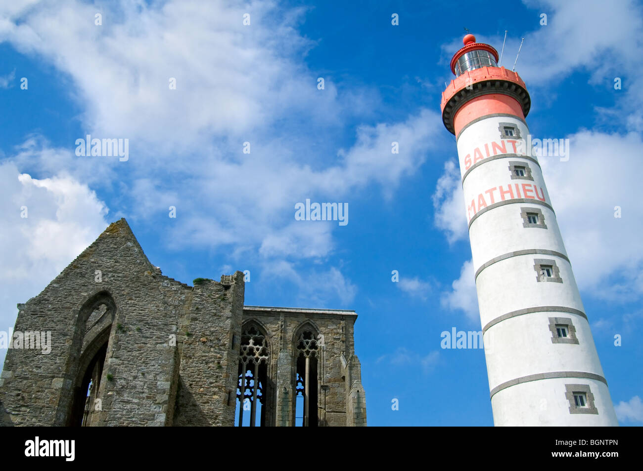 The Pointe Saint-Mathieu with its lighthouse and abbey ruins, Finistère ...