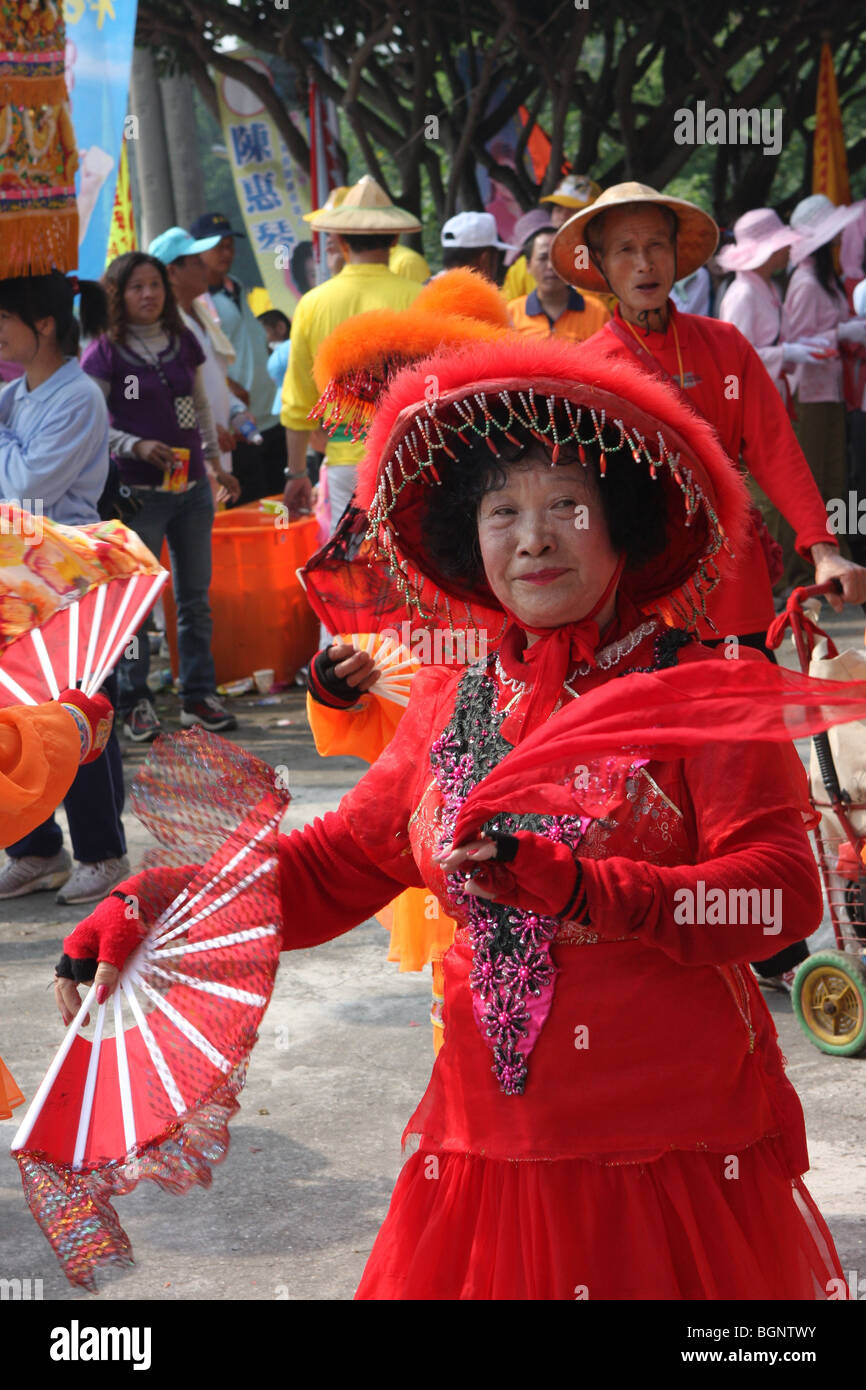 traditional taiwanese festival dance Stock Photo Alamy