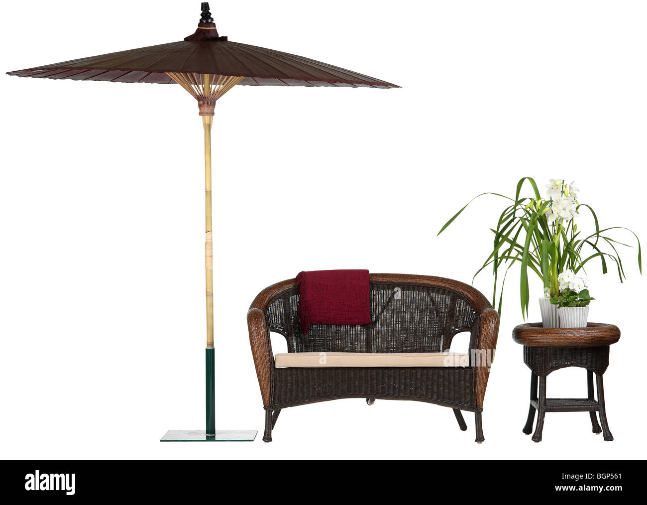 Garden parasol & furniture Stock Photo Alamy