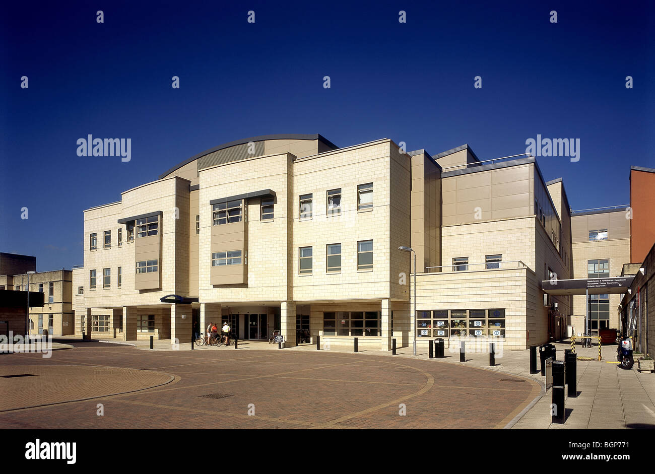 Royal united hospital in bath hires stock photography and images Alamy