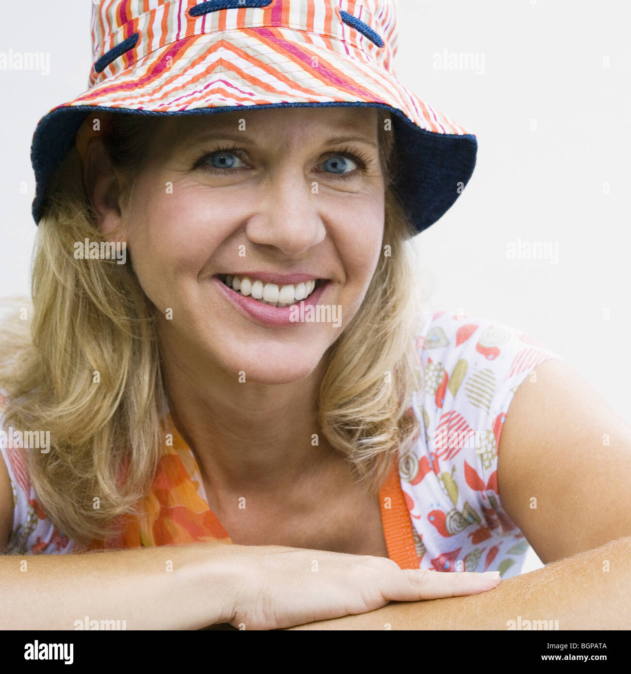 Portrait of a mature woman smiling Stock Photo - Alamy
