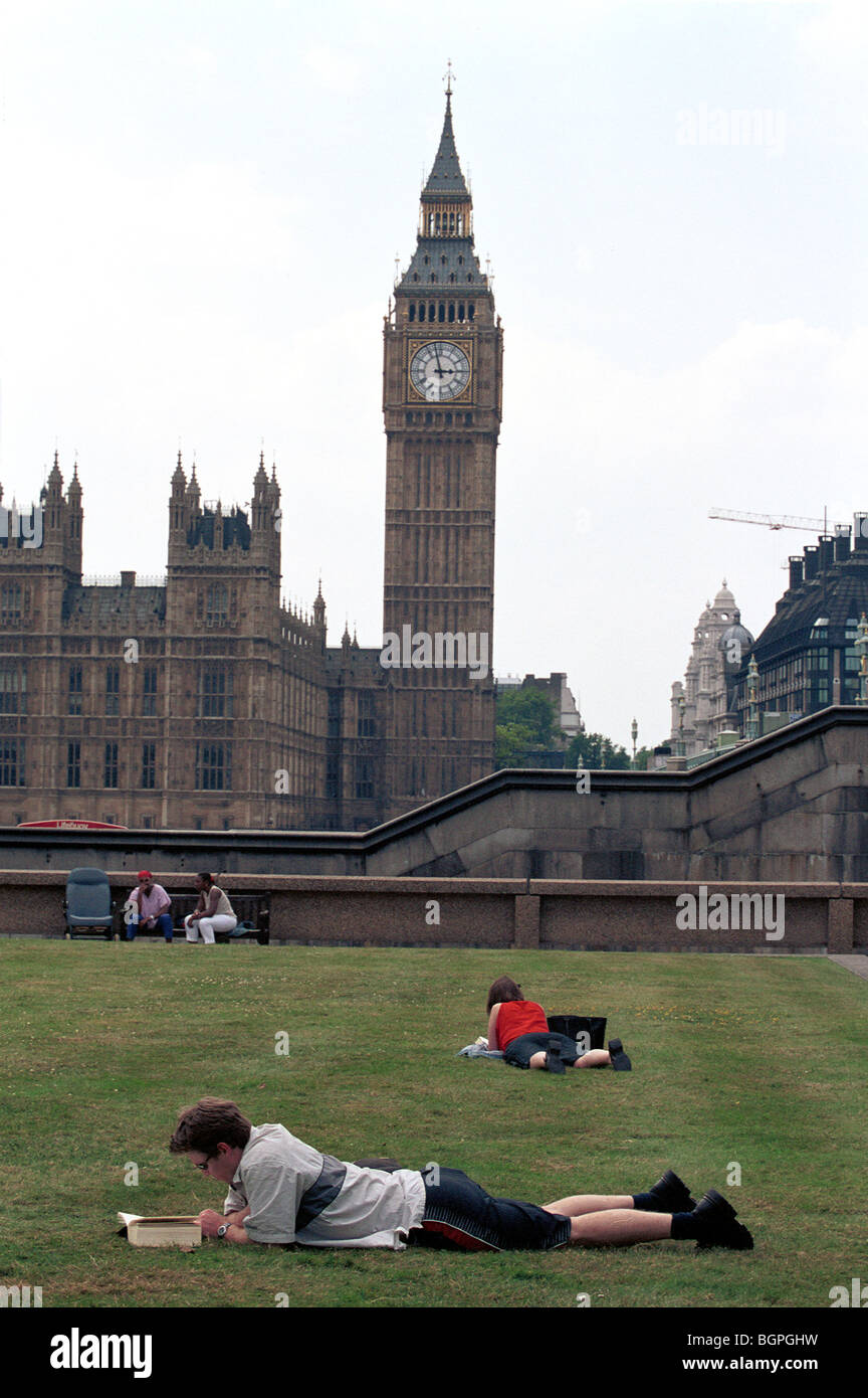 Reading hospital england hi-res stock photography and images - Alamy