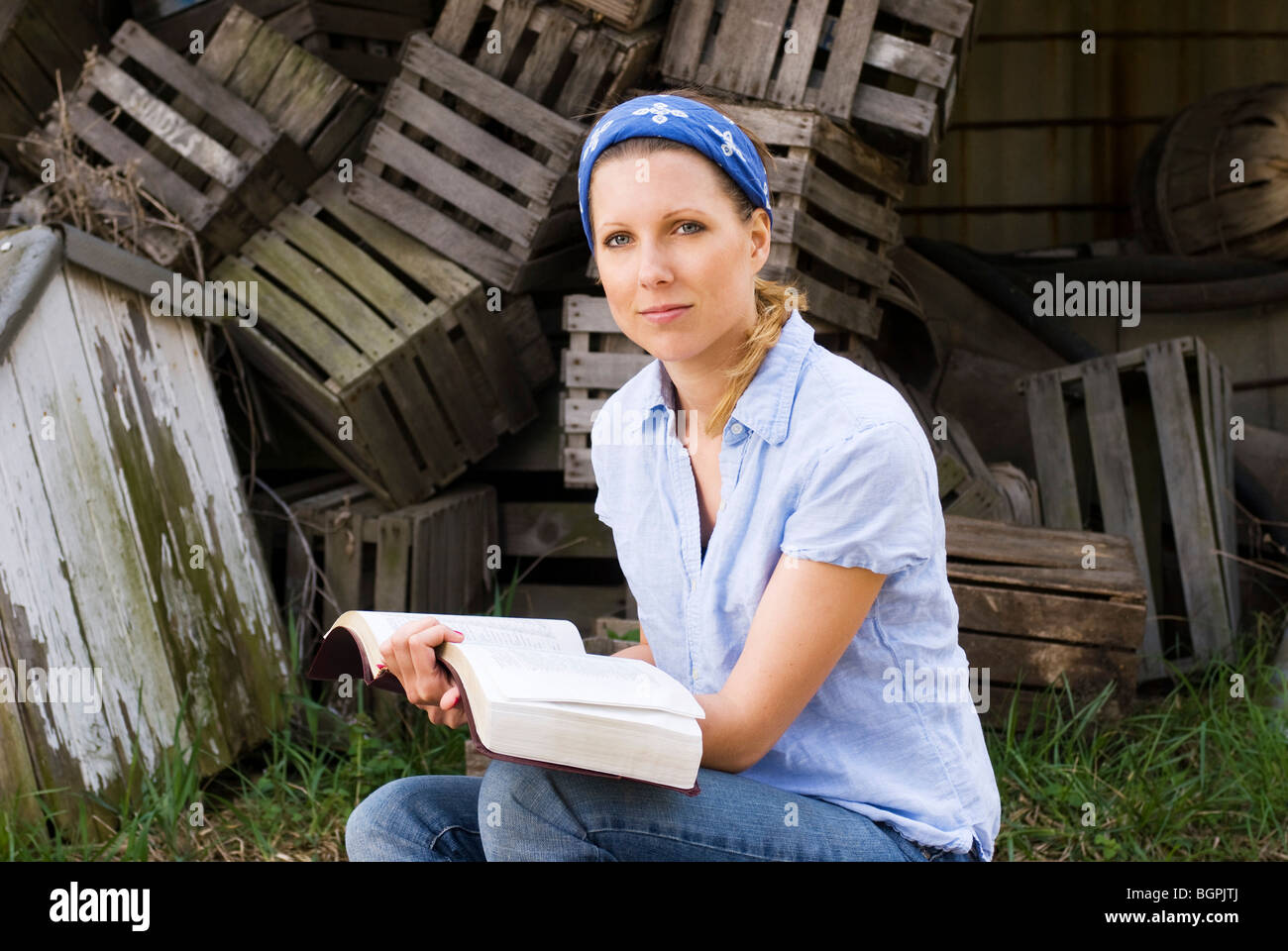 female-missionary-hi-res-stock-photography-and-images-alamy