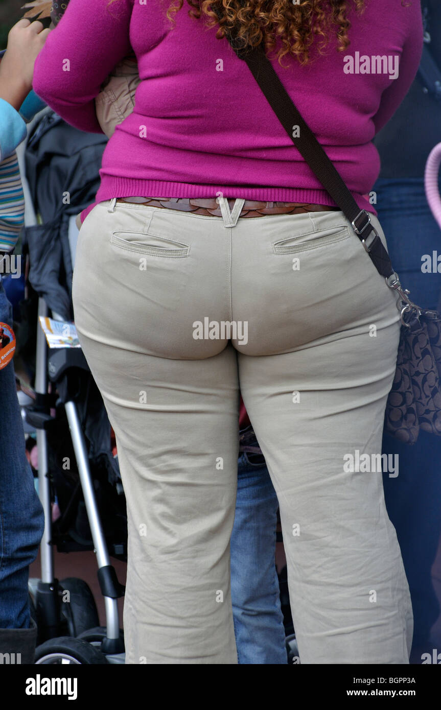 Woman tight clothes fat hi-res stock photography and images - Alamy